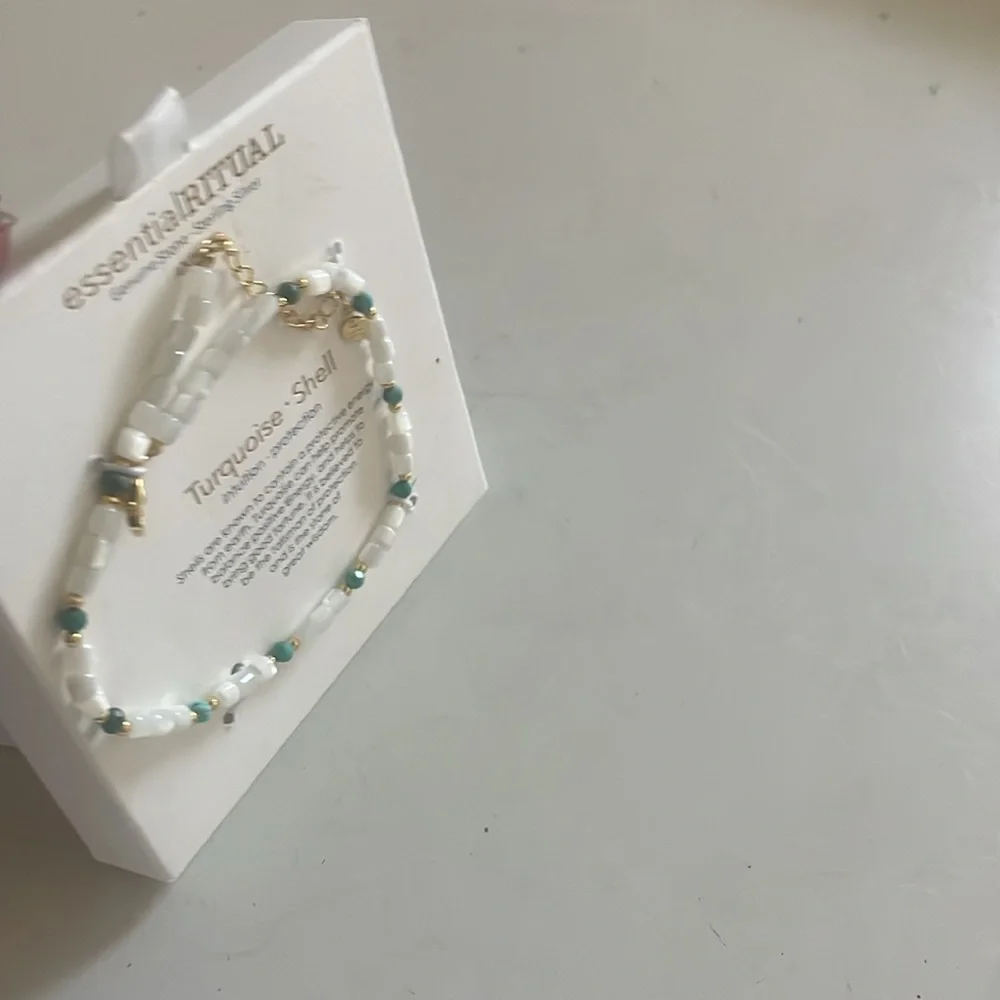 Essential Ritual Sealed NIB Genuine Turquoise Shell Anklet - Picture 10 of 13